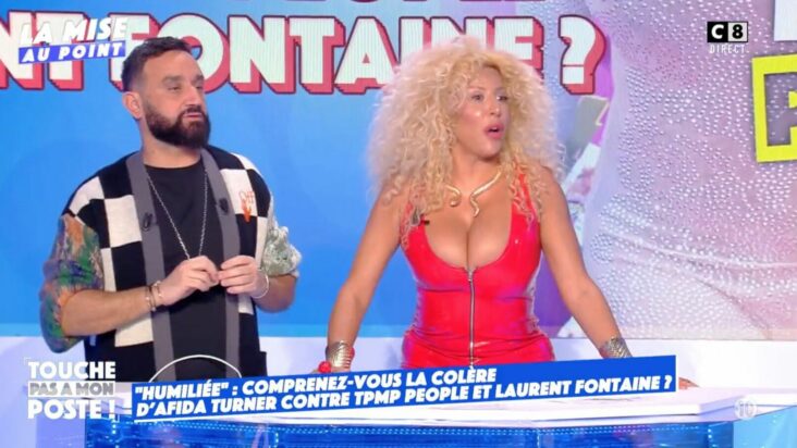 Afida Turner Touche pas à mon poste